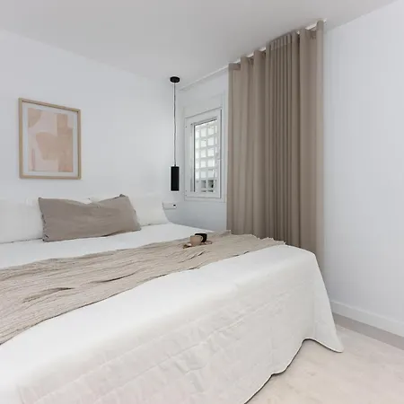 Jardines 38 Beautiful Luxury Family Διαμέρισμα *
