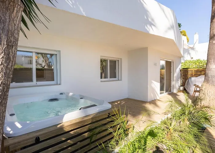 Jardines 38 Beautiful Luxury Family