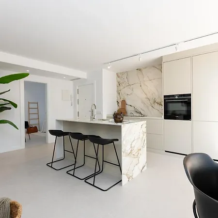 Jardines 38 Beautiful Luxury Family Daire *